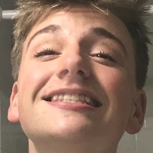 Meet your Posher, Drew